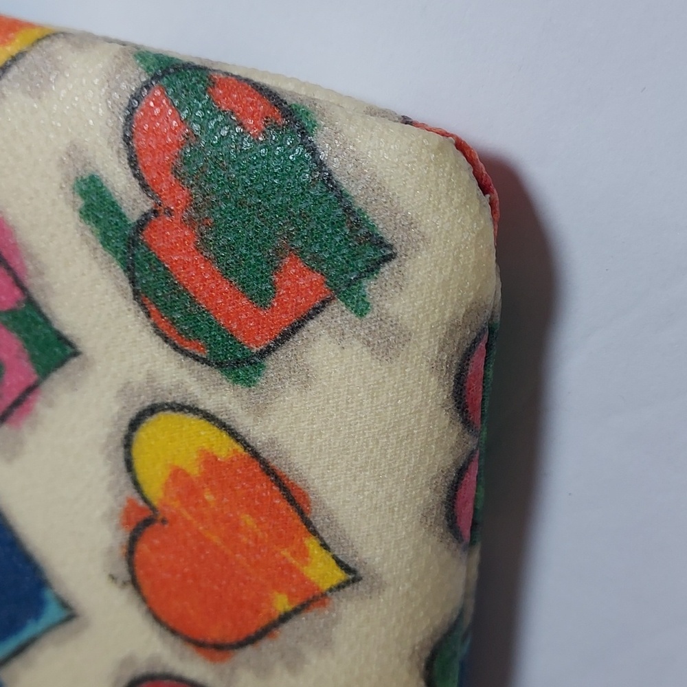 Dooney & Bourke Vintage RAINBOW ZIPPER Wristlet Clutch Heart pattern and fob - Picture 11 of 14